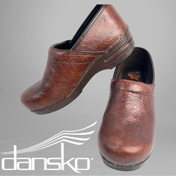 Dansko XP Tooled Professional Clog Brown Floral Leather Size EU 41 / US 10.5-11 - Picture 1 of 9